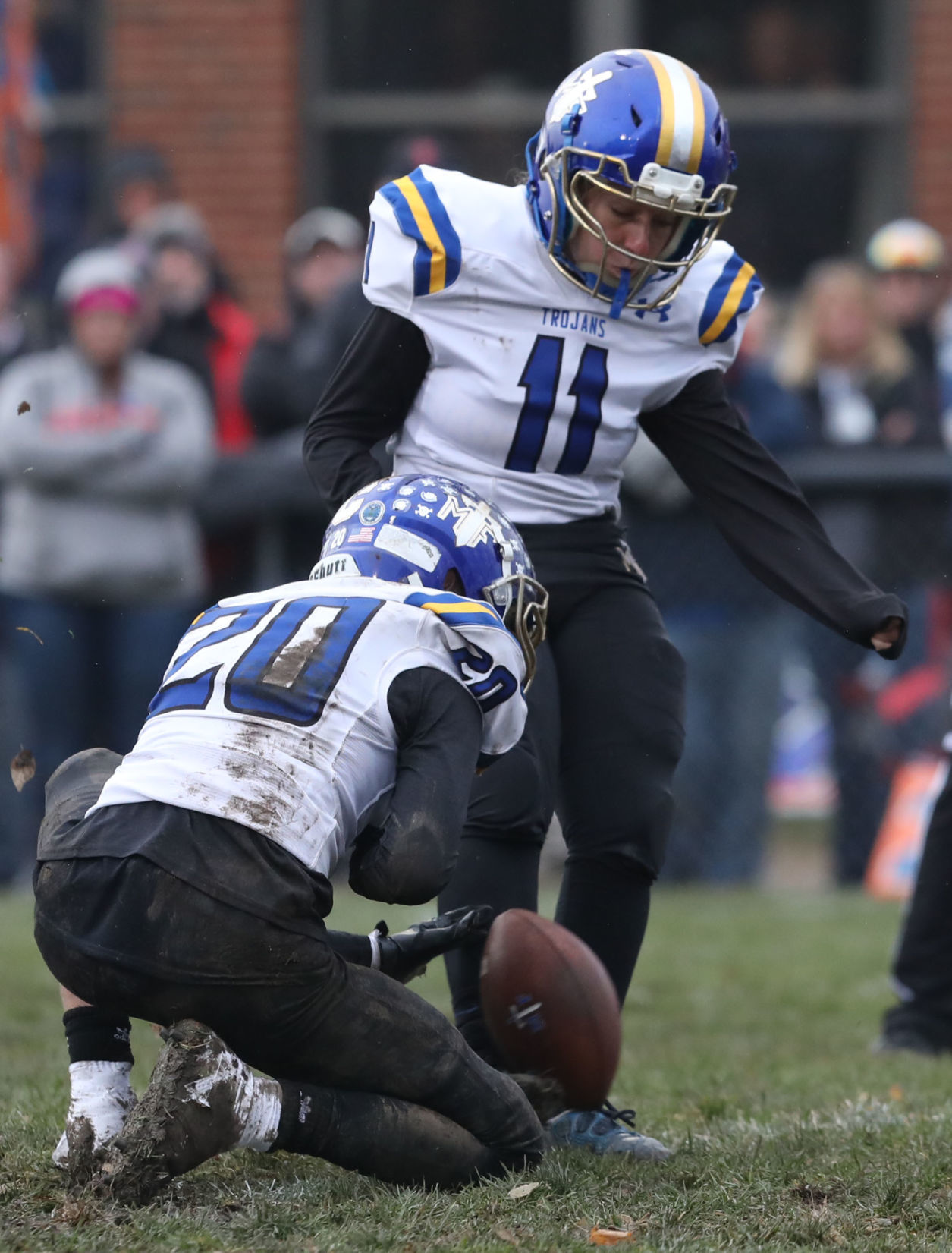 Maroa Forsyth vs St Teresa football 31 11.17.18.jpg